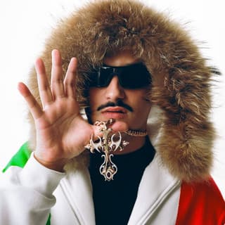Papa V